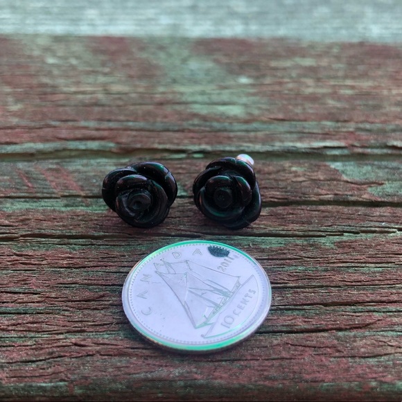 Forever 21 Set of 3 Earrings - Picture 3 of 4